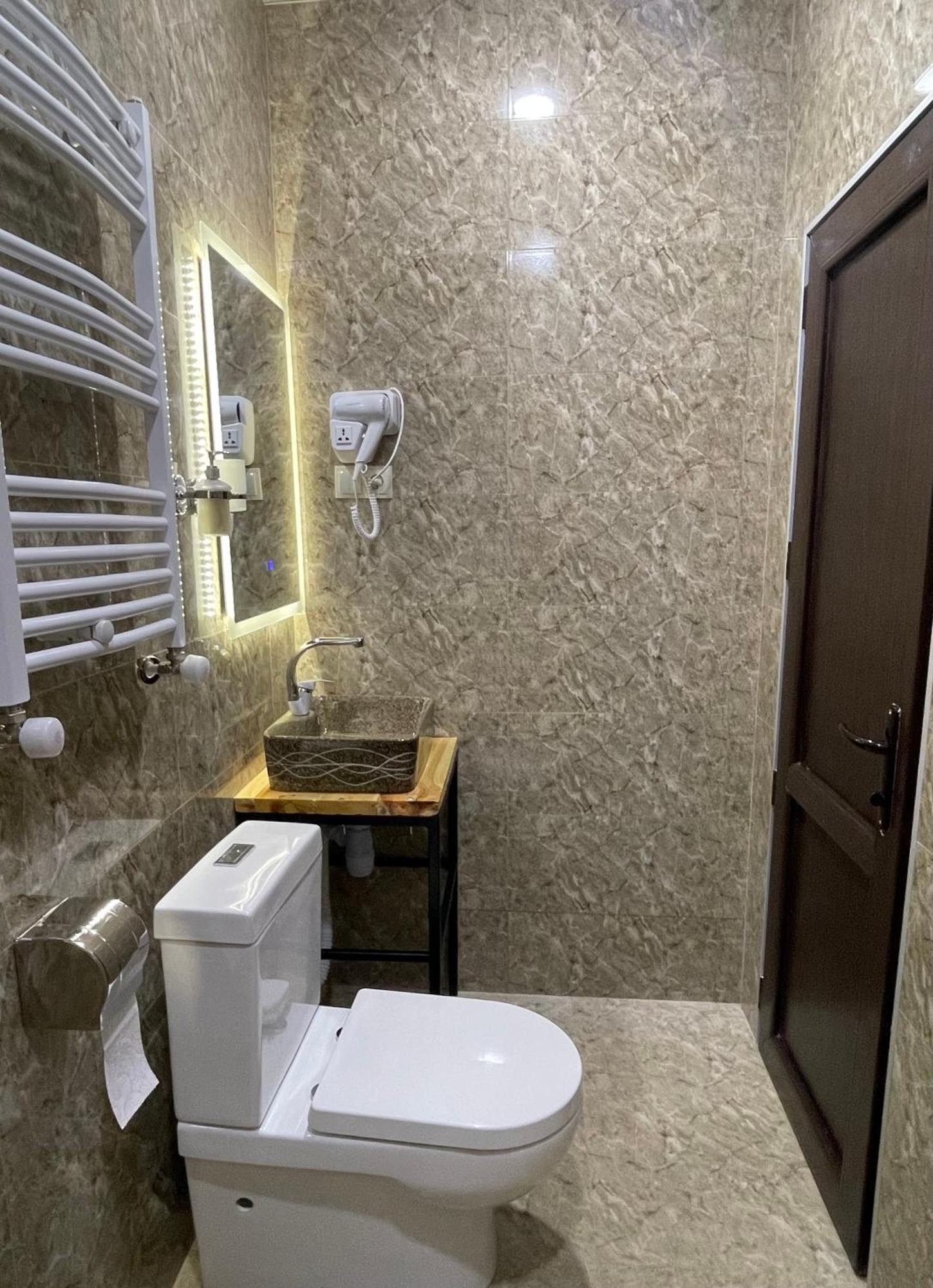 Sunny Guesthouse Kazbegi Ngoại thất bức ảnh