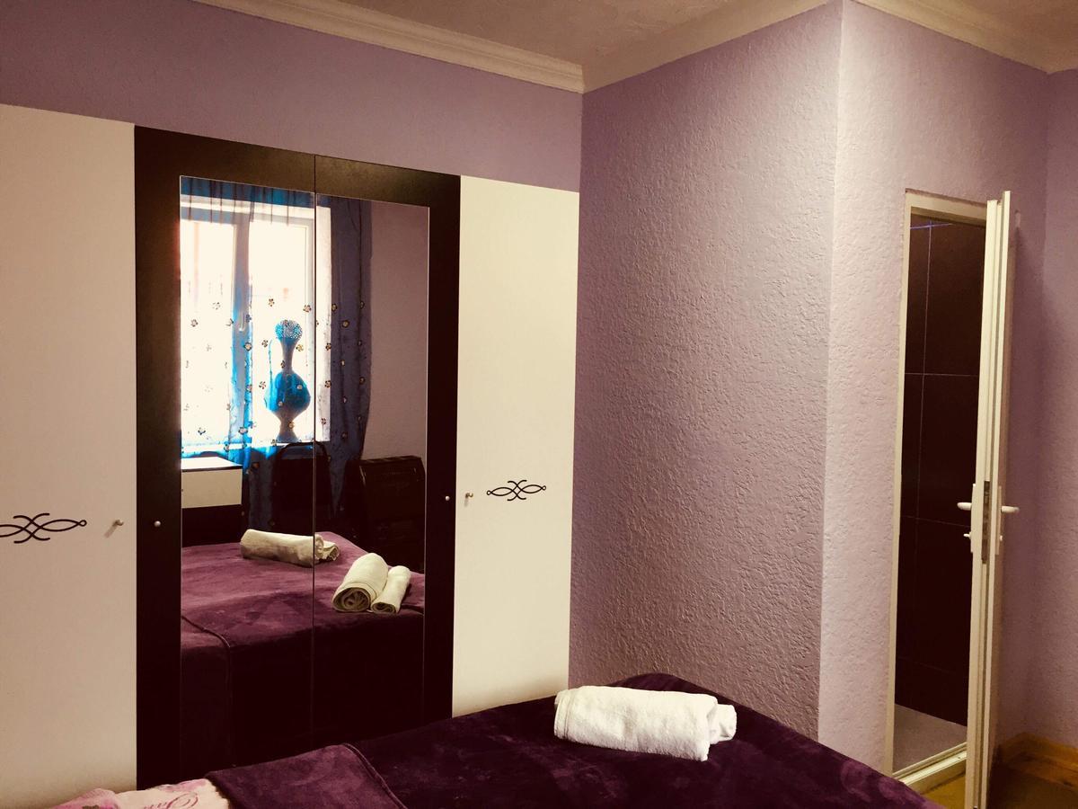 Sunny Guesthouse Kazbegi Ngoại thất bức ảnh