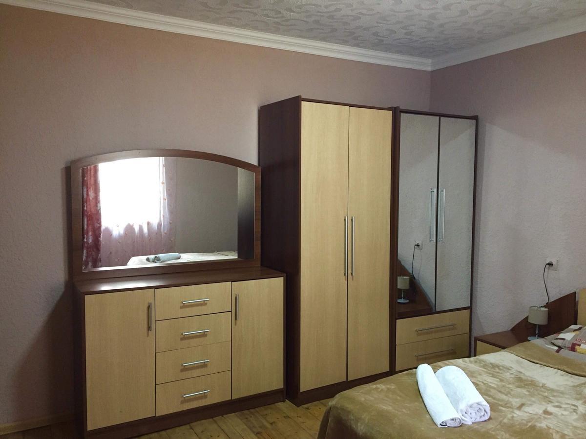 Sunny Guesthouse Kazbegi Ngoại thất bức ảnh